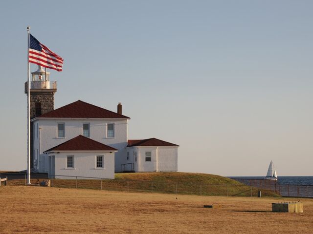 Sample (Lighthouse)