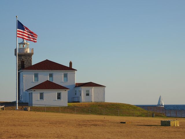 Sample (Lighthouse)