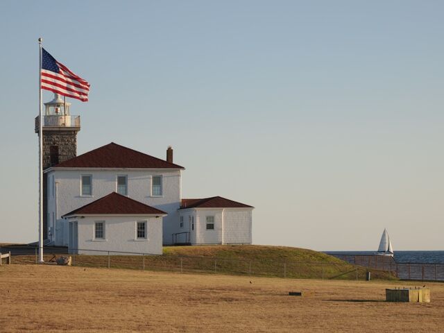 Sample (Lighthouse)