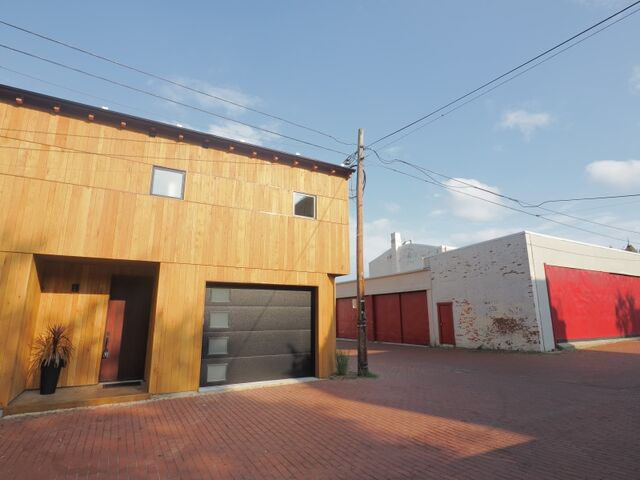 Sample (Alley)