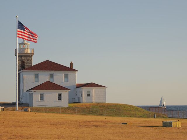 Sample (Lighthouse)