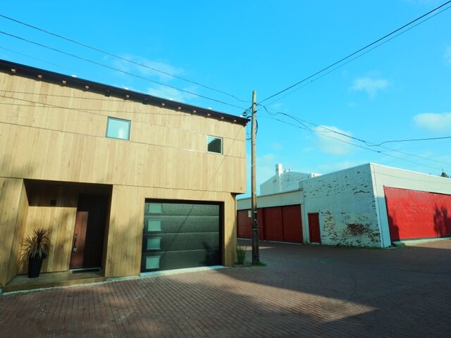 Sample (Alley)