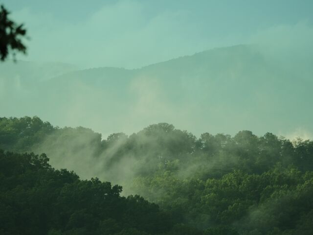 Sample (Misty Mountains)
