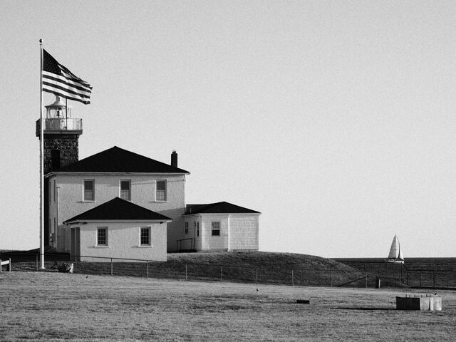 Sample (Lighthouse)