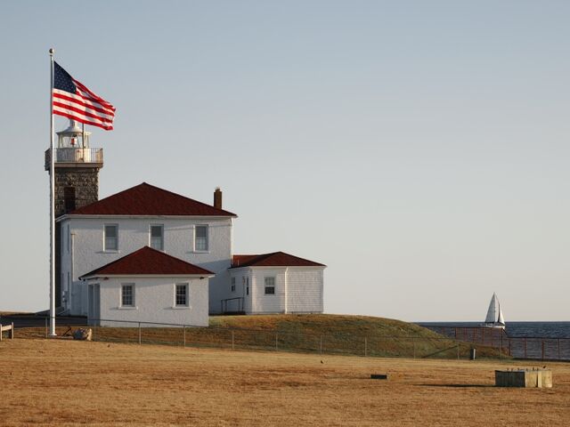 Sample (Lighthouse)