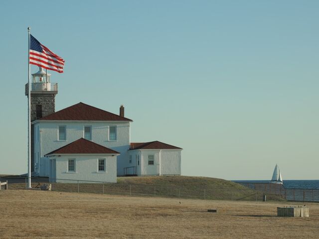 Sample (Lighthouse)