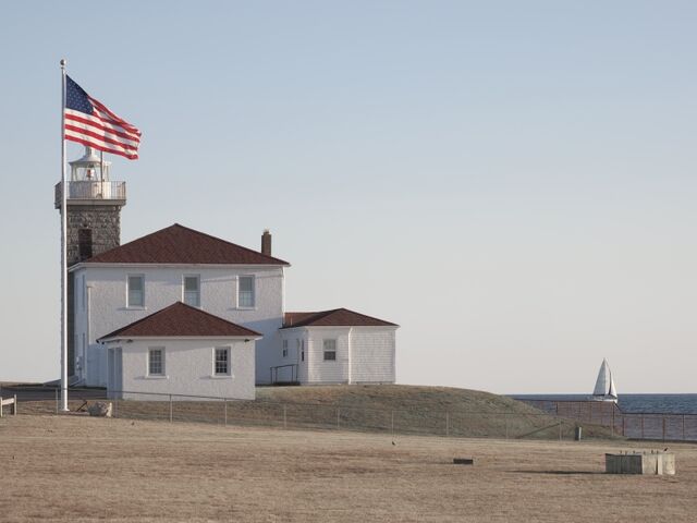 Sample (Lighthouse)