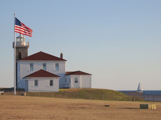 Sample (Lighthouse)