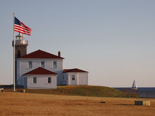 Sample (Lighthouse)